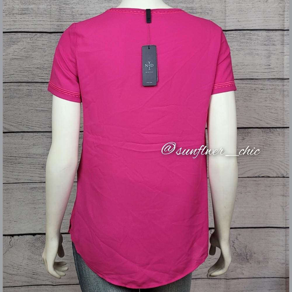 [NEW] NYDJ Embroidered Short Sleeve Blouse - Picture 10 of 13
